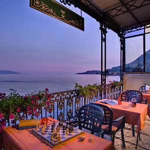 Garni Riviera Hotel